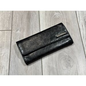 Kenneth Cole Reaction Ladies Black Wallet 4” x 8 1/2”